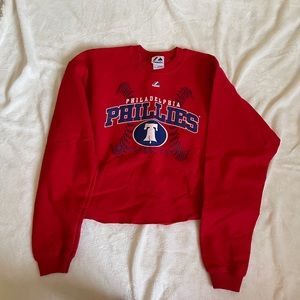 Women’s Phillies baseball cropped crew neck